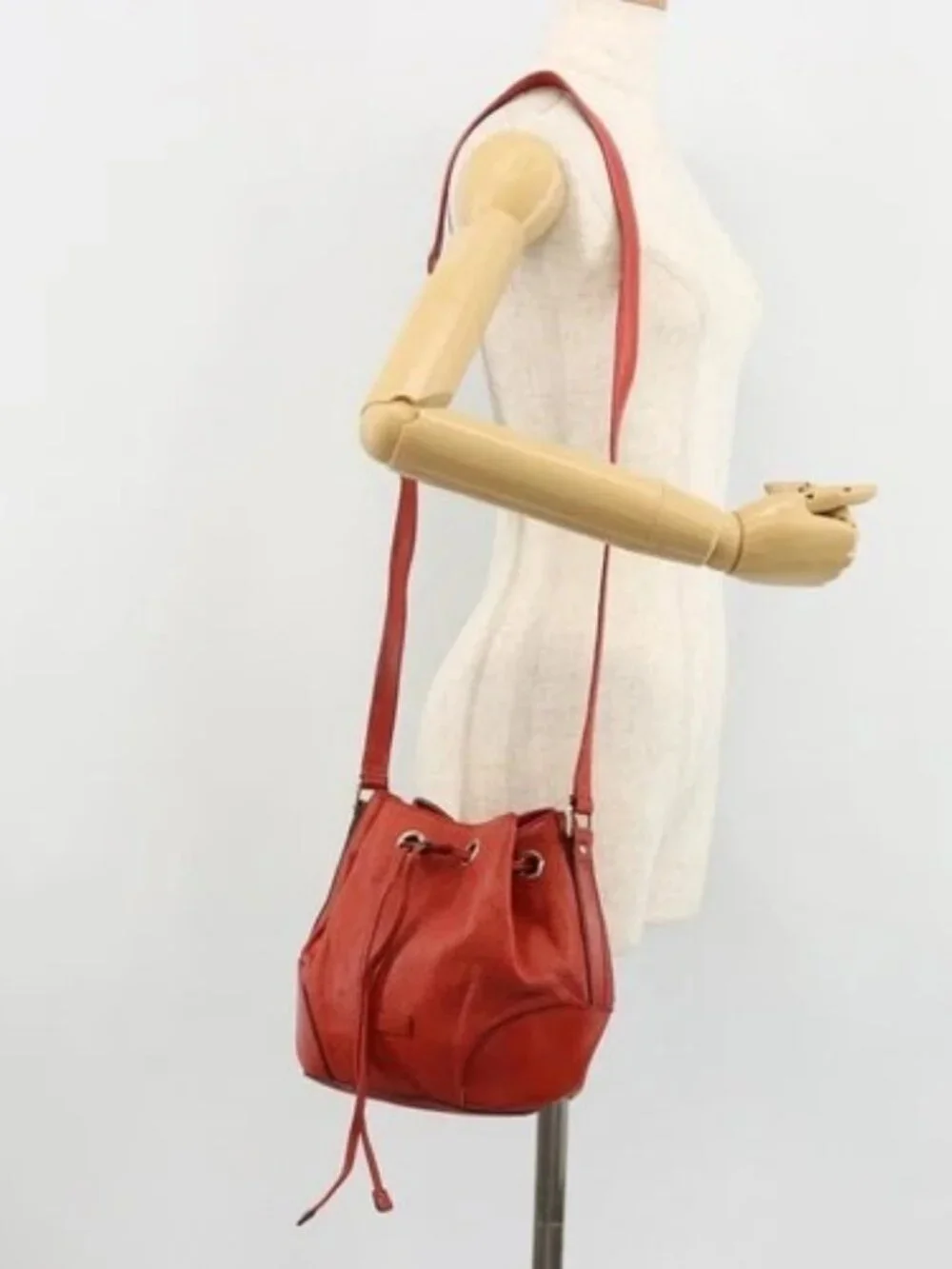 GUCCI Diamante Shoulder Bag Leather Red Gold 354229 Auth 181220
